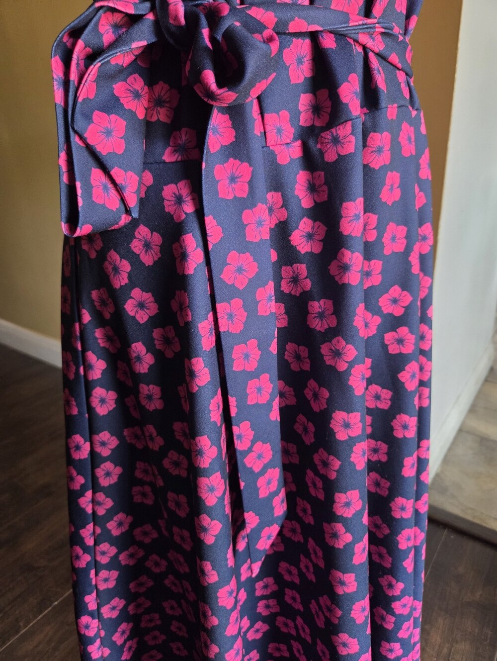 DressyStar NAVY BLUE& FUSHIA | Floral Midi Dress Size 3XL - Picture 5 of 8